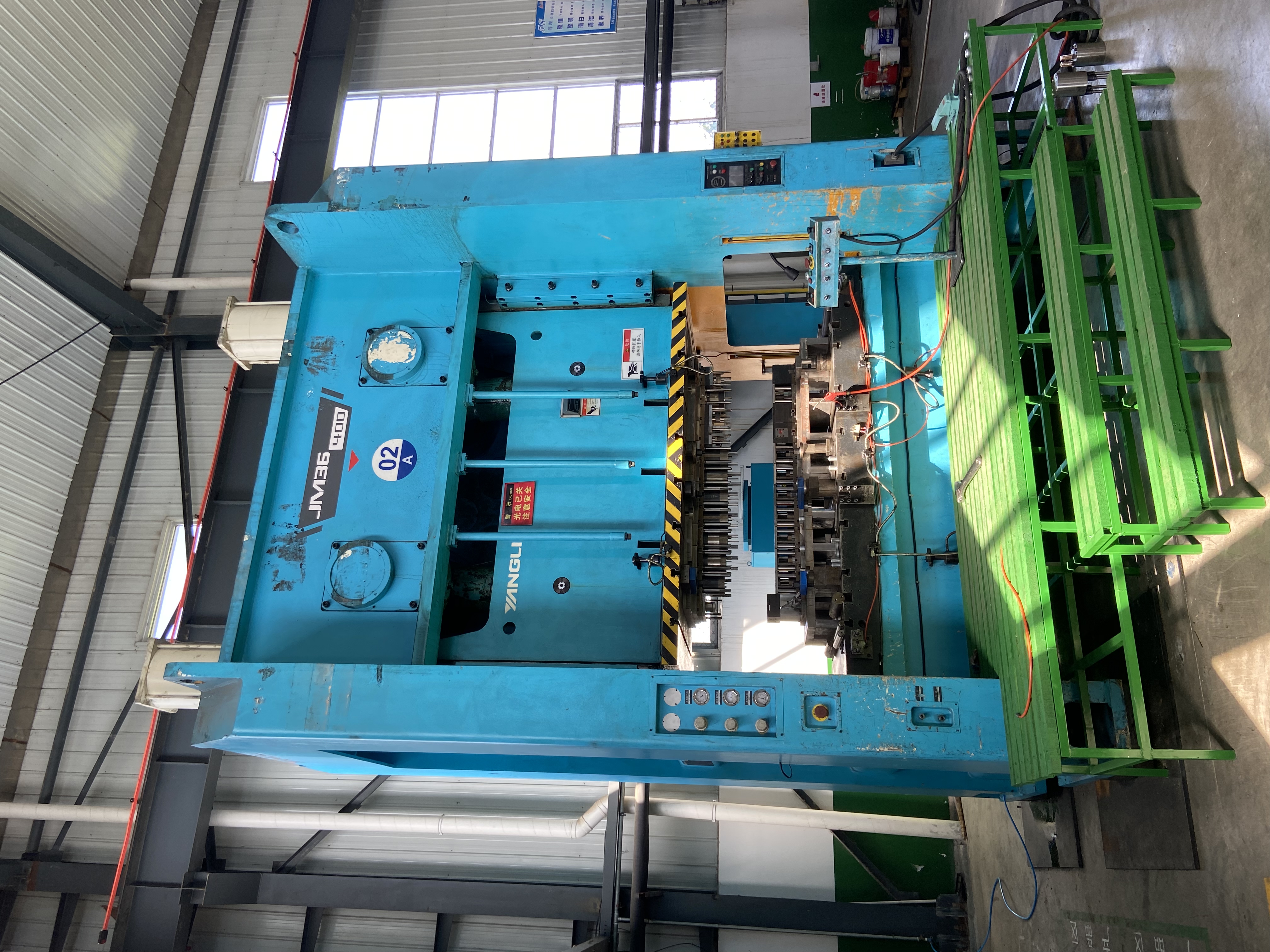 400T stamping equipment